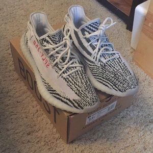 Men’s adidas zebra (unauthentic yeezy’s)